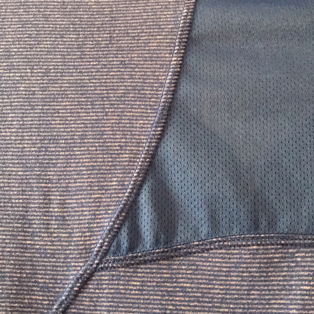 Danskin pullover - Picture 4 of 5